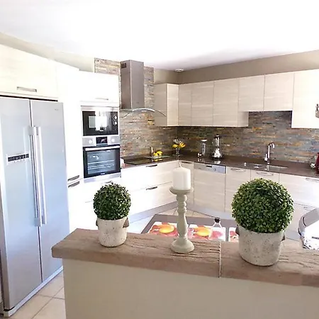 Casa de Férias Sainte-maxime Sleeps 6 Pool Air Con *